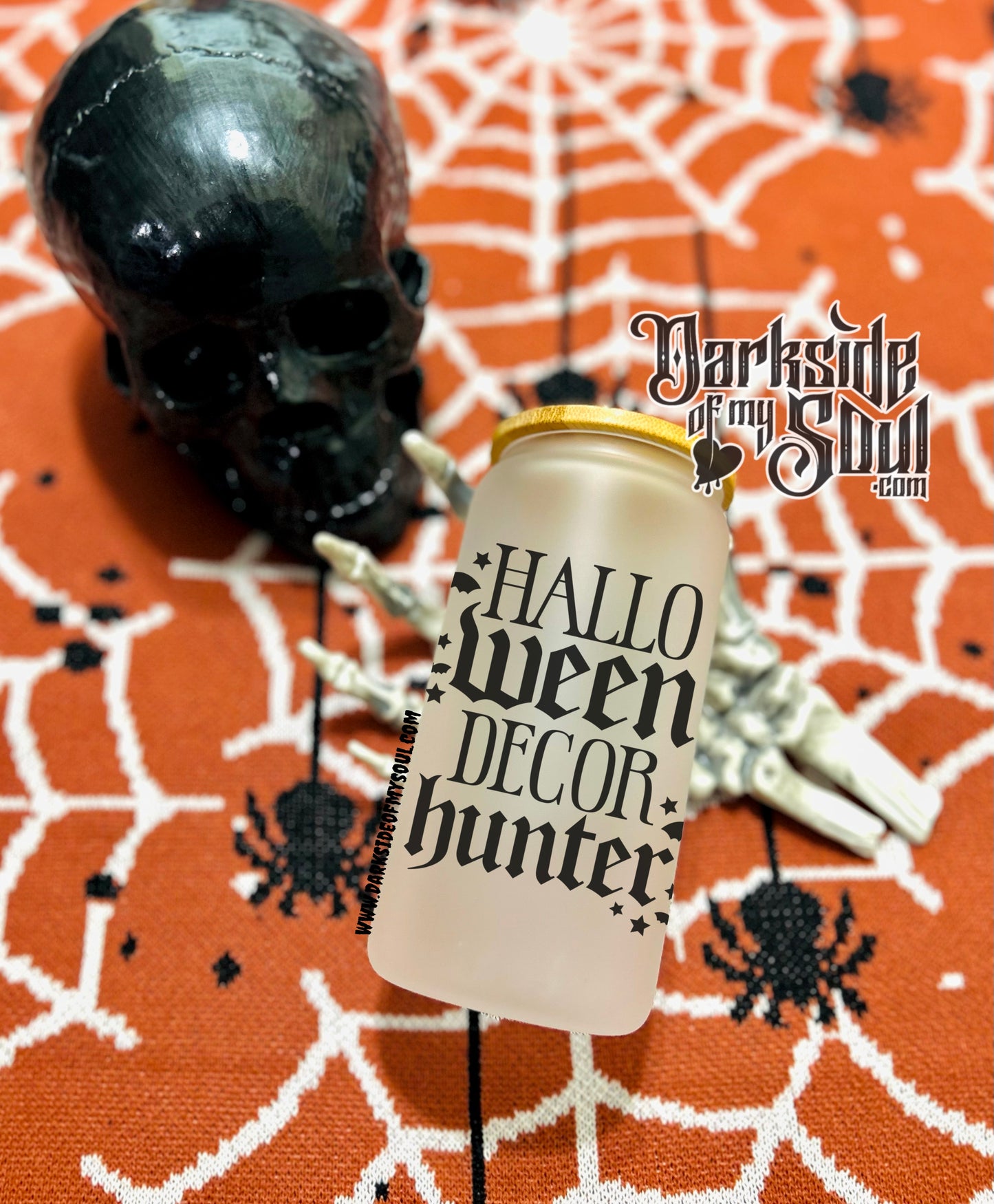 Halloween Decor Hunter | 16oz. Frosted Glass Cup