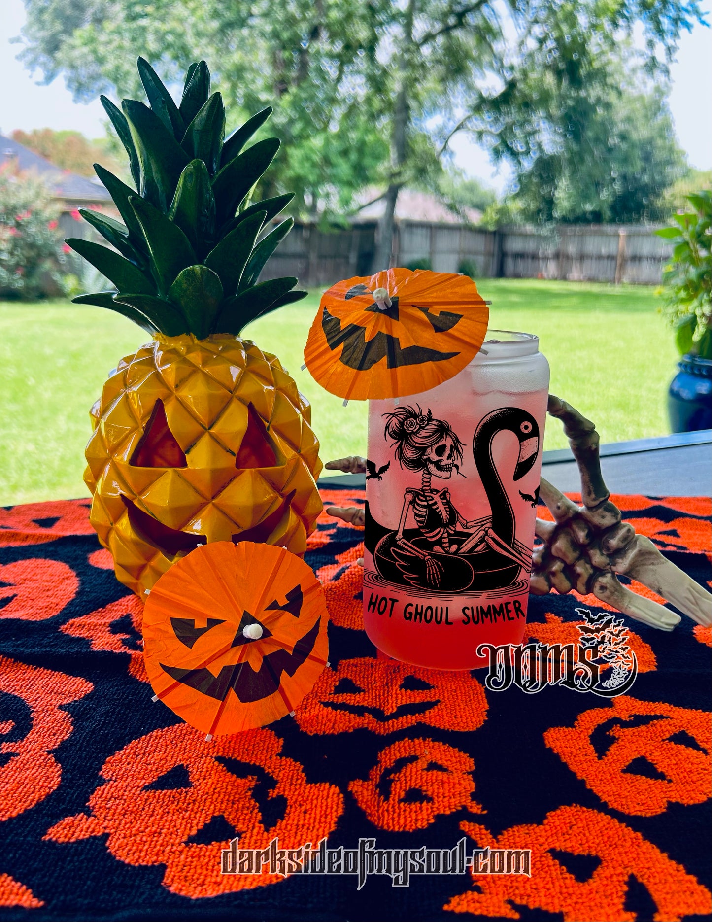 Hot Ghoul Summer | 16oz. Frosted Glass Cup