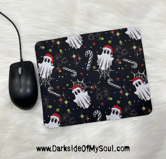 Spooky Christmas Ghosts Mousepad