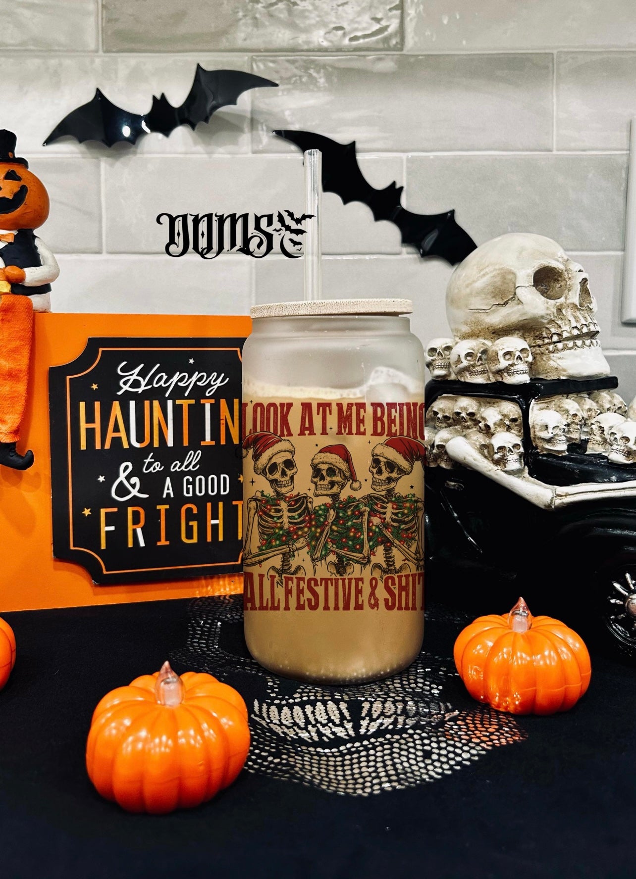 Look At Me Being All Festive And Shit | 16oz. Frosted Glass Cup